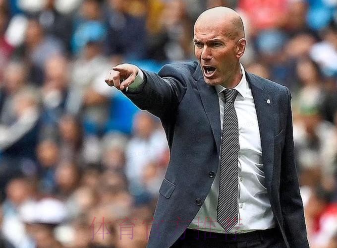 齐达内:J罗没进大名单是他主动要求的 齐达内:J罗没进大名单是他主动要求的